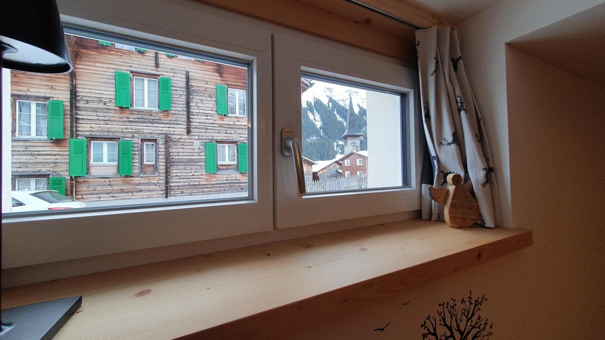 Yeti Lodge Sedrun Bilik gambar