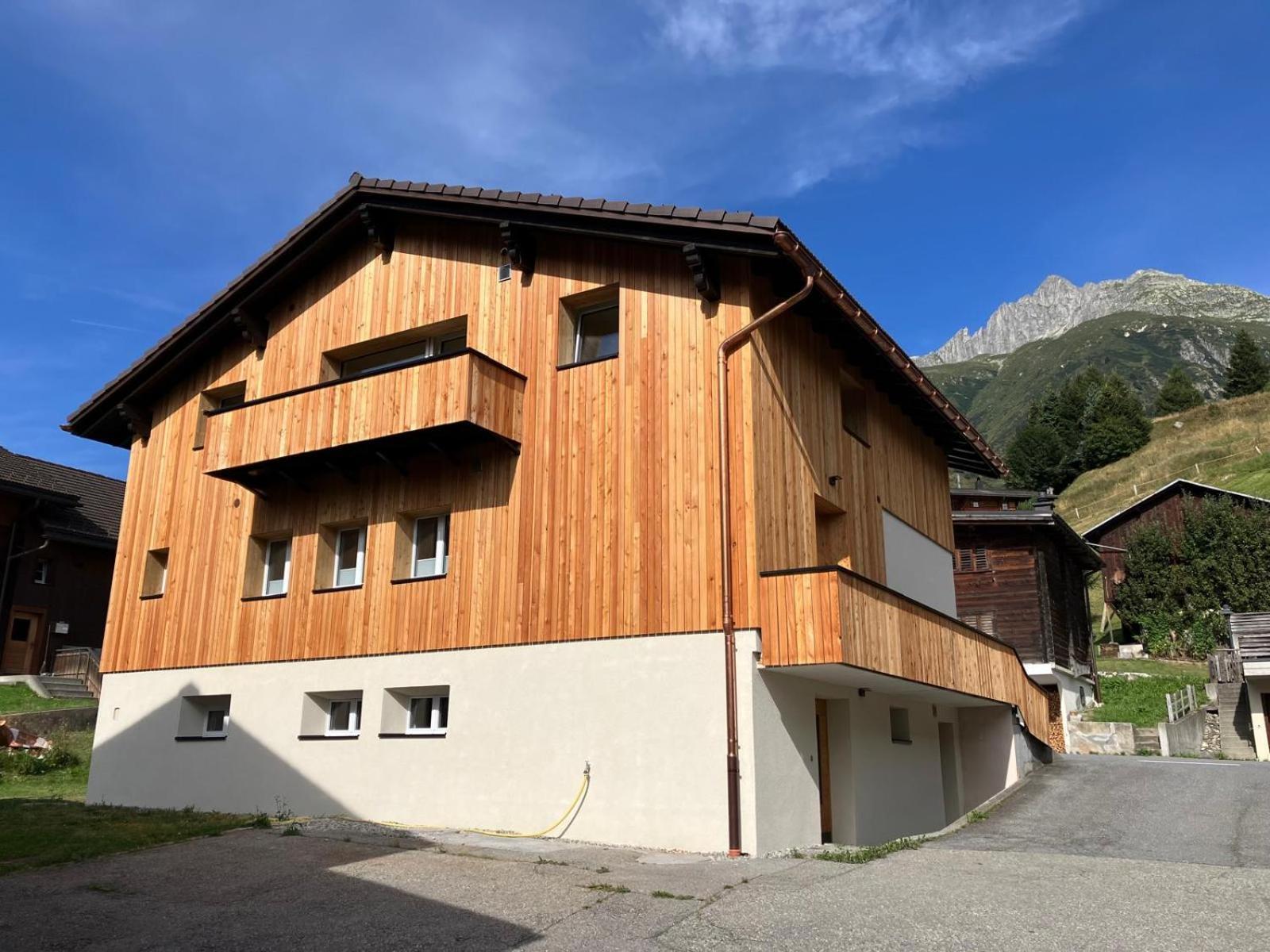 Yeti Lodge Sedrun Luaran gambar